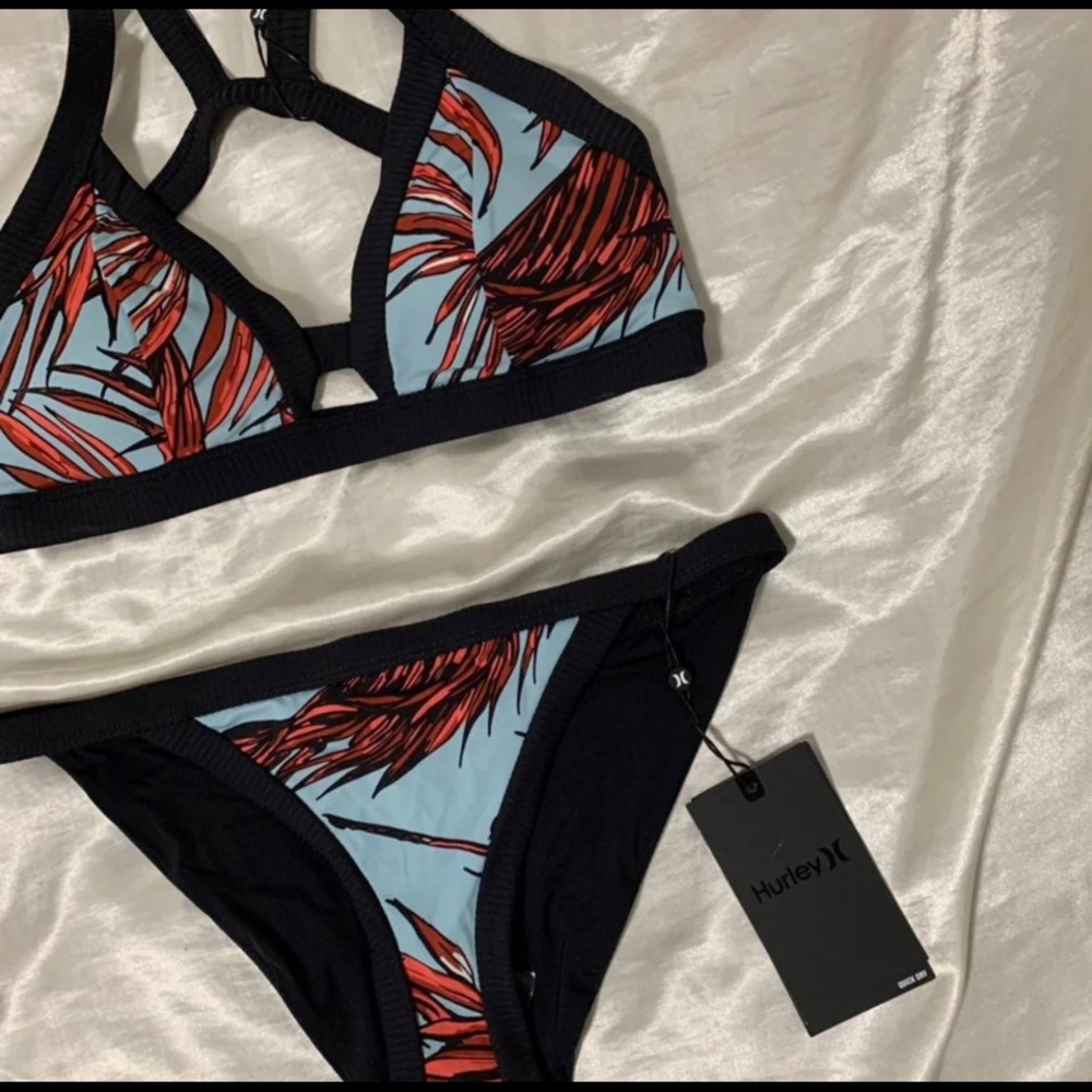 Hurley bikini set